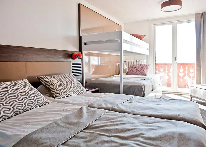 Langley Le Petit 3*