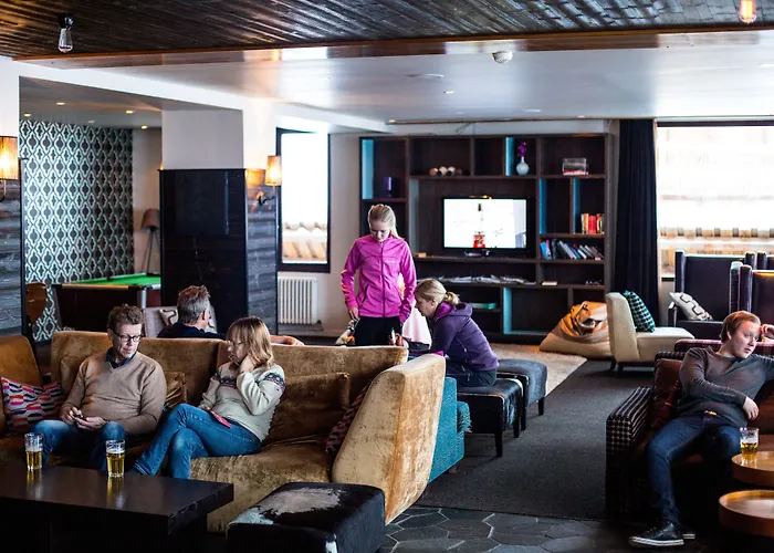 Langley Le Petit Hotel