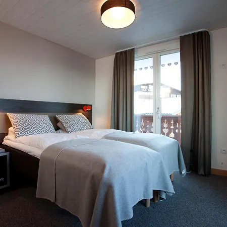 Hotel Langley Le Petit 3*