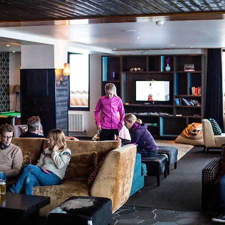 Langley Le Petit Hotel