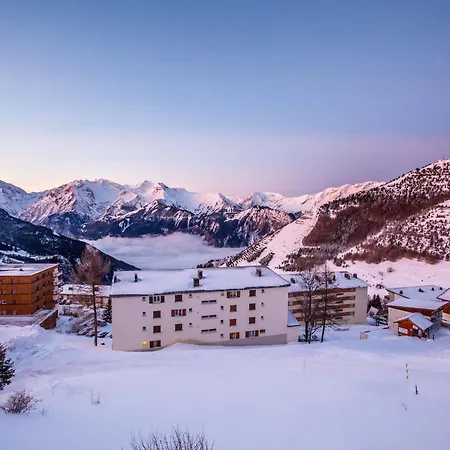 Langley Le Petit 3* Alpe d'Huez